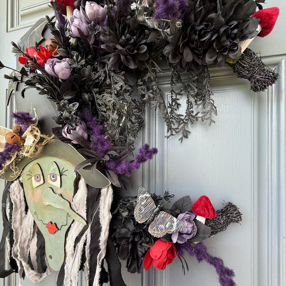 Hand painted Halloween Witch Wreath | Halloween Decor | Witch lovers | Summerween | Crescent Moon | Primitive Wreath 20”